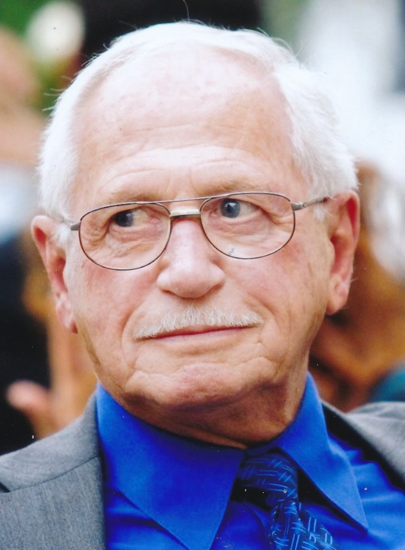Roger Neault