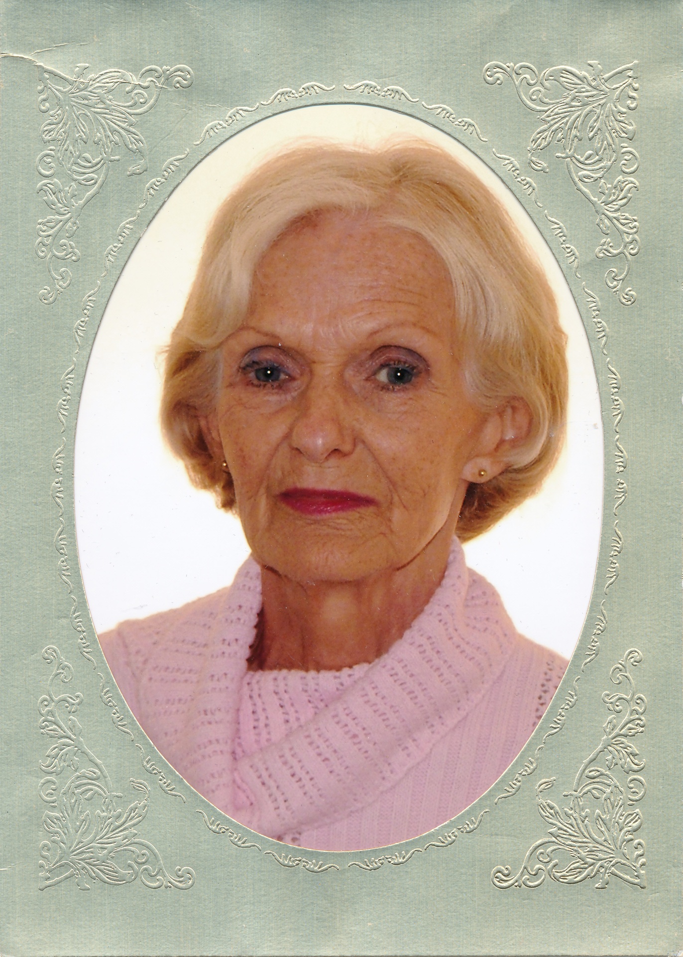 Hélène Léonard