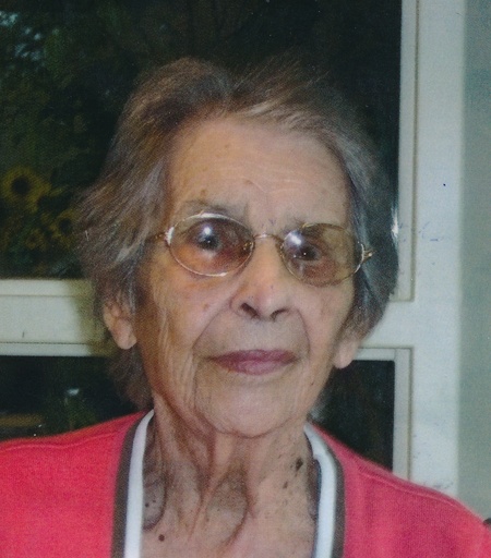 Lucille St-Pierre, Labelle