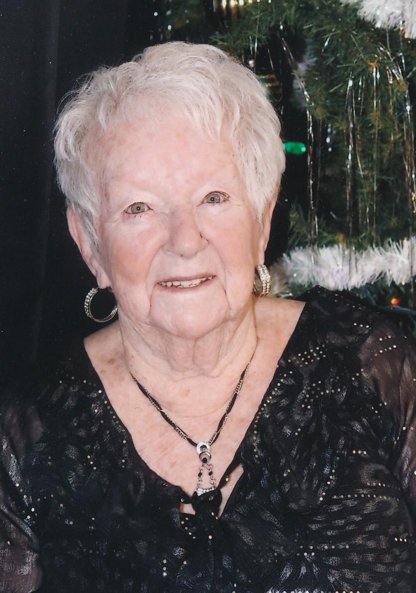 Claire Lauzon
