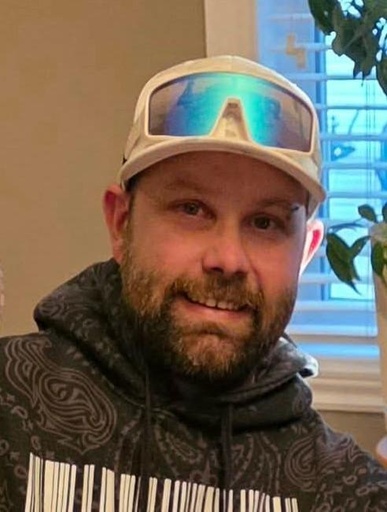Marc  Deslauriers