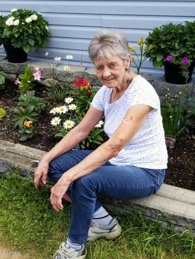 Loraine Blais