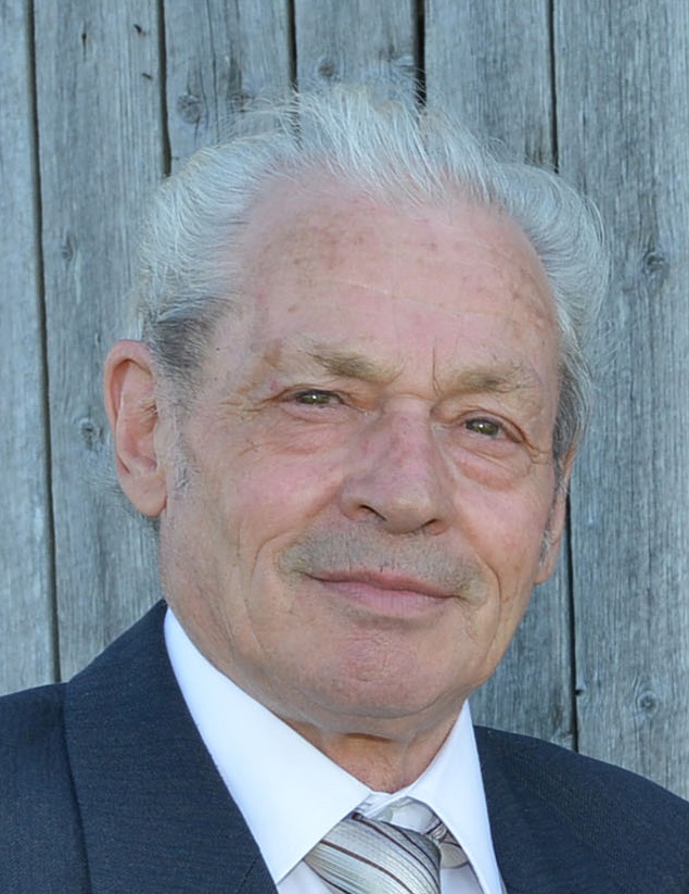 Maurice A Papineau